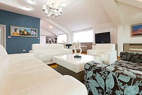 Nevski Hotel