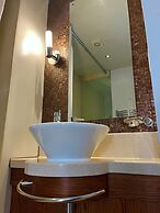 Lazaat Hotel