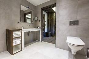 Chalet Hotel Crychar