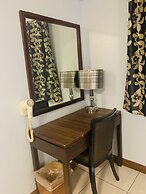 Jupiter Suites