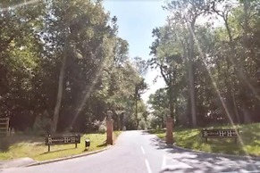 Ravenwood Hall Hotel