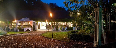 Ravenwood Hall Hotel