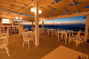 Ilioperato Hotel