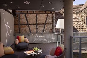 Le Pavillon 7