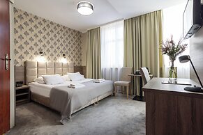Hotel Maksymilian