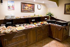 Hotel Maksymilian