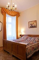 Aparthotel Camea
