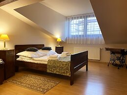 Aparthotel Camea