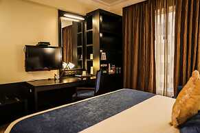 Sterlings Mac Hotel