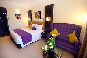 Sterlings Mac Hotel