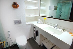 Sterlings Mac Hotel