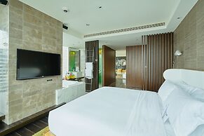 W Taipei