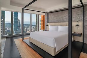 W Taipei