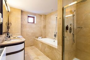 Epoque Hotel - Relais & Chateaux