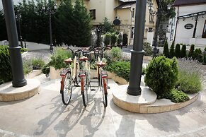 Epoque Hotel - Relais & Chateaux