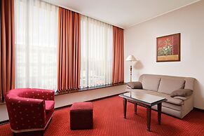 Red Royal Hotel