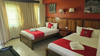 Caye Caulker Plaza Hotel