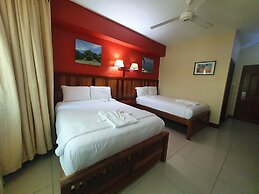Caye Caulker Plaza Hotel