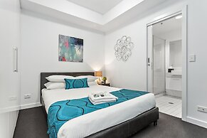 Docklands Private Collection of Apartments - Digital Harbour