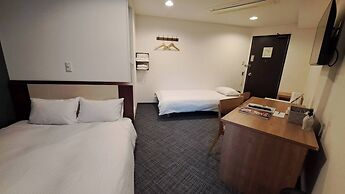 Grampus Inn Osaka Namba