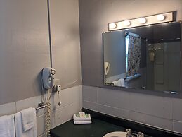 Port Motel