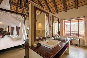 Karongwe- Shiduli Safari Lodge