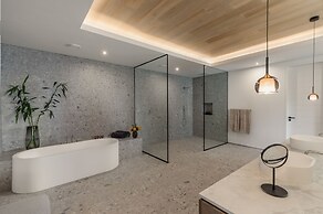 Clouds Estate