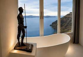 Sun Rocks Boutique Hotel | Caldera View Suites & Sunset Dining Experie