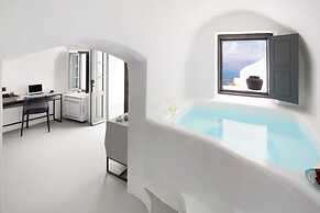Sun Rocks Boutique Hotel | Caldera View Suites & Sunset Dining Experie