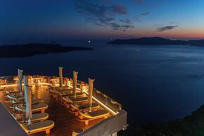 Sun Rocks Boutique Hotel | Caldera View Suites & Sunset Dining Experie