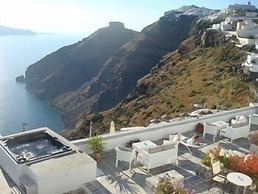 Sun Rocks Boutique Hotel | Caldera View Suites & Sunset Dining Experie