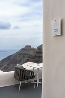 Sun Rocks Boutique Hotel | Caldera View Suites & Sunset Dining Experie