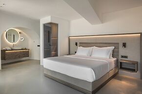Sun Rocks Boutique Hotel | Caldera View Suites & Sunset Dining Experie