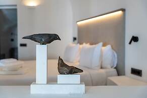 Sun Rocks Boutique Hotel | Caldera View Suites & Sunset Dining Experie