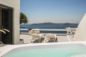 Sun Rocks Boutique Hotel | Caldera View Suites & Sunset Dining Experie