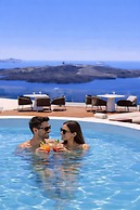 Sun Rocks Boutique Hotel | Caldera View Suites & Sunset Dining Experie