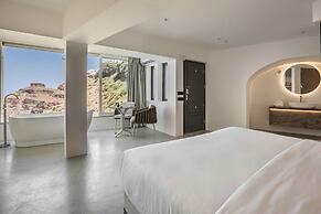 Sun Rocks Boutique Hotel | Caldera View Suites & Sunset Dining Experie