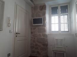 Roko House