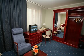 Draakon Hotel