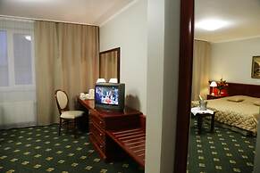 Draakon Hotel