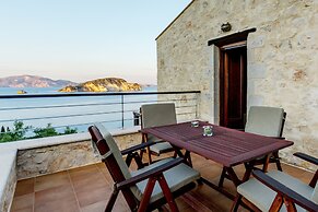 Exensian Villas & Suites