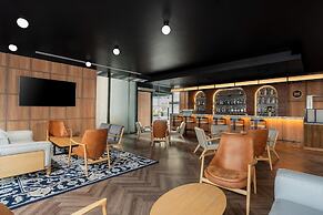 Four Points by Sheraton Bangkok Ploenchit Sukhumvit