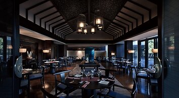 Pullman Lijiang Resort and Spa