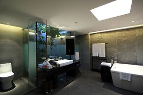 Pullman Lijiang Resort and Spa