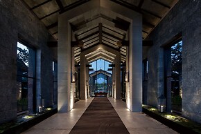 Pullman Lijiang Resort and Spa