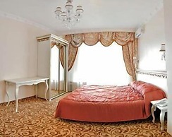 Royal City Hotel