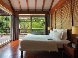 Pullman Oceanview Sanya Bay Resort & Spa