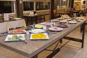 Las Dunas Hotel