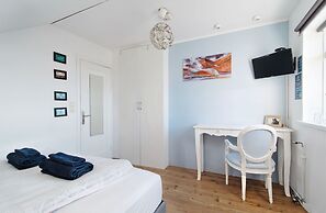 Blue House B&B