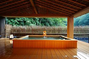 Nishimuraya Hotel Shogetsutei